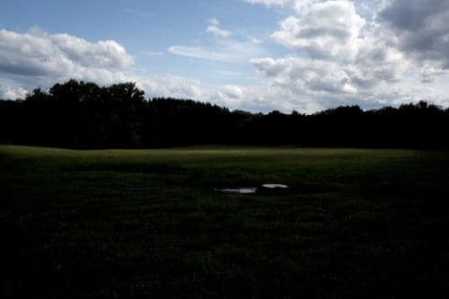 un paysage clair obscur la Creuse en France